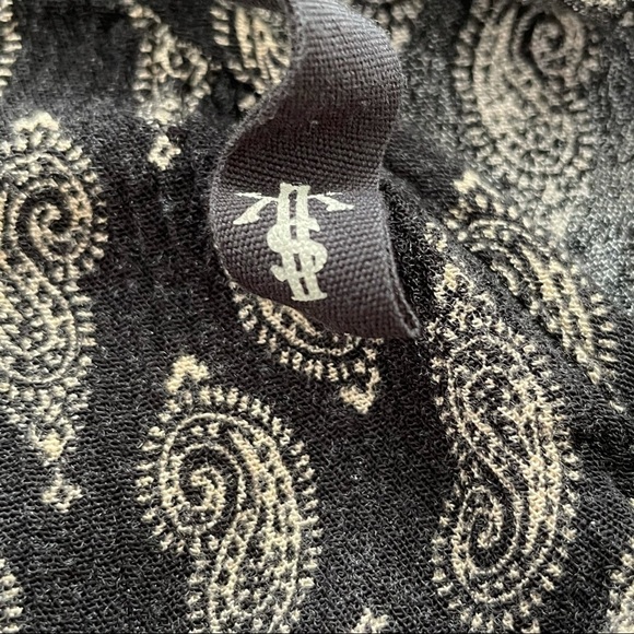 Knot Sisters Boho Long Sleeve Black Flowy Shirt Neutral Long Sleeves Comfy XS - Picture 2 of 11